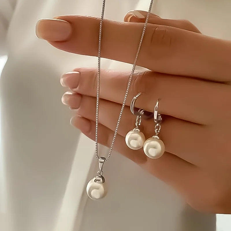 3 Pcs Round Pearl Jewelry Set Of Earring Pendant Necklace